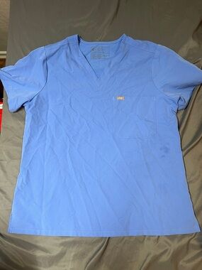 Figs Women's V-Neck Scrub Top - Blue